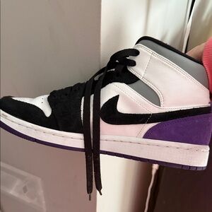 Nike Women's Black, White, and Purple Sneakers